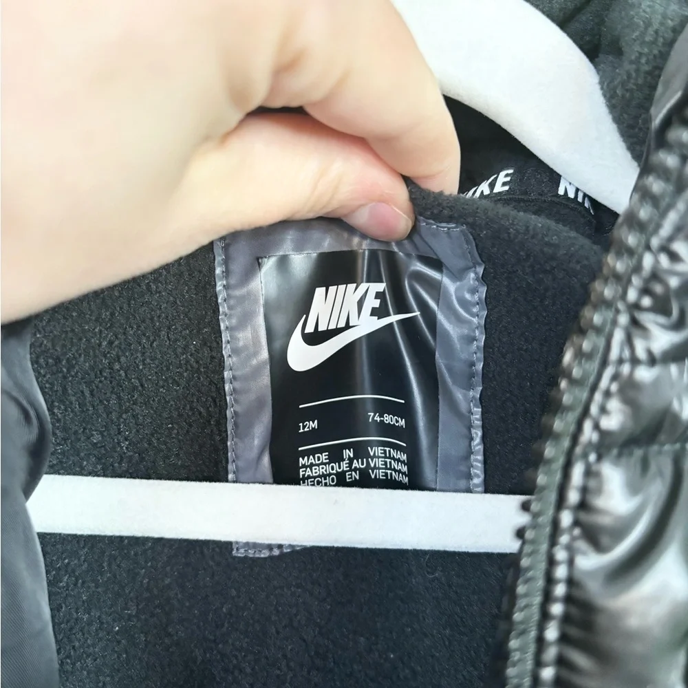 Nike Boy’s Size 12 Months Puffer Jacket Coat Just Do It